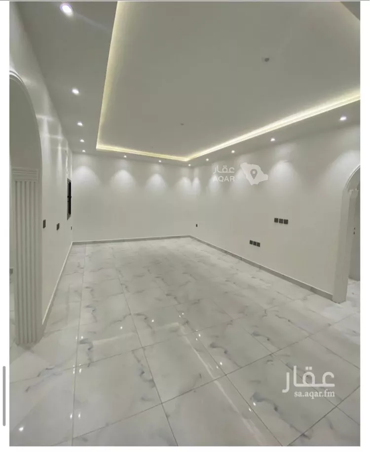 فيلا للإيجار في شارع عيسى الملاجي, حي الصفاء, مدينة الرياض, منطقة الرياض صورة 2