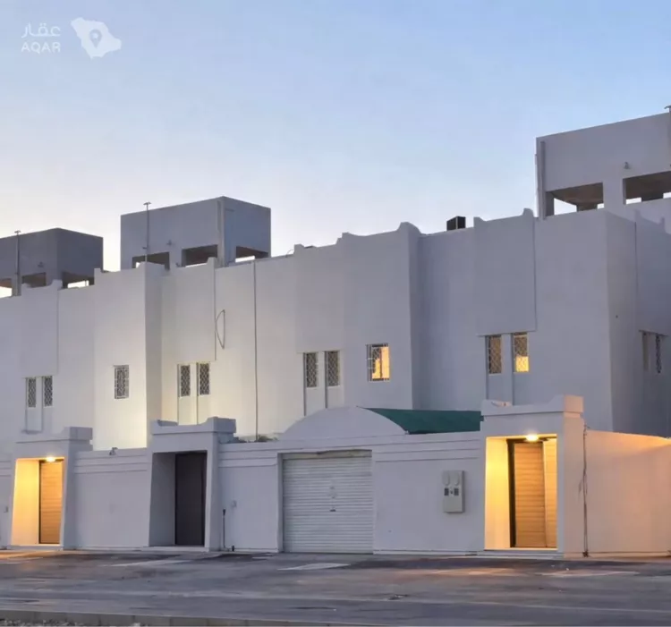 فيلا للإيجار في شارع عيسى الملاجي, حي الصفاء, مدينة الرياض, منطقة الرياض صورة 4