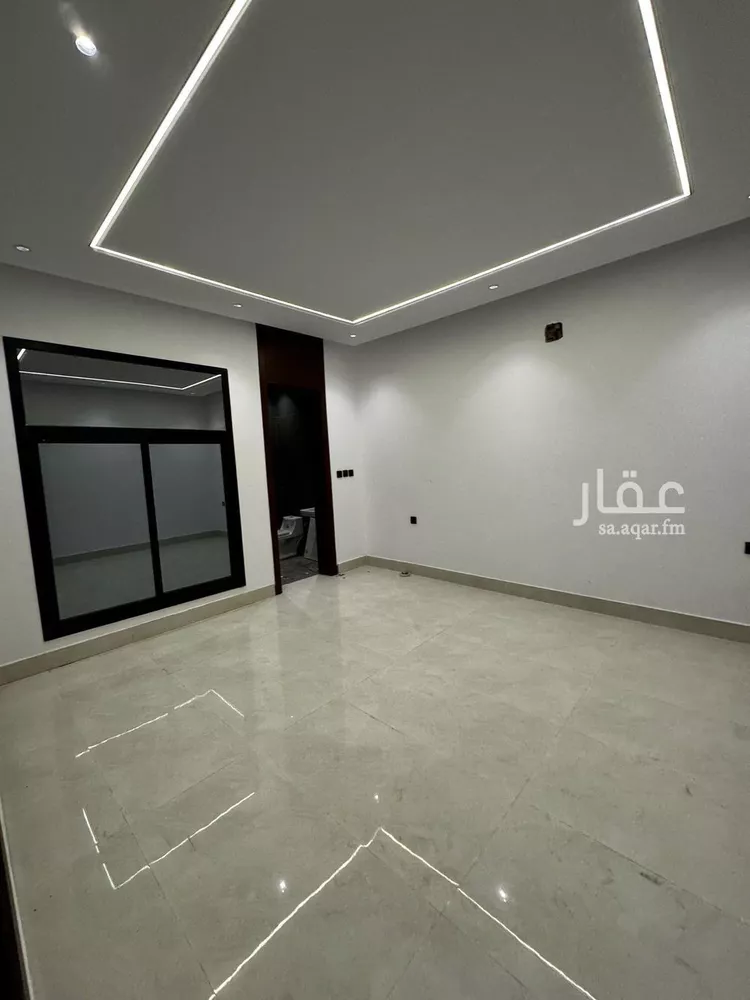 دور للبيع في شارع احمد قاري, حي طويق, مدينة الرياض, منطقة الرياض صورة 3