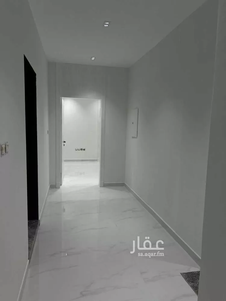 فيلا للبيع في شارع إبرهيم بن أحمد البرهان, حي المهدية, مدينة الرياض, منطقة الرياض صورة 5