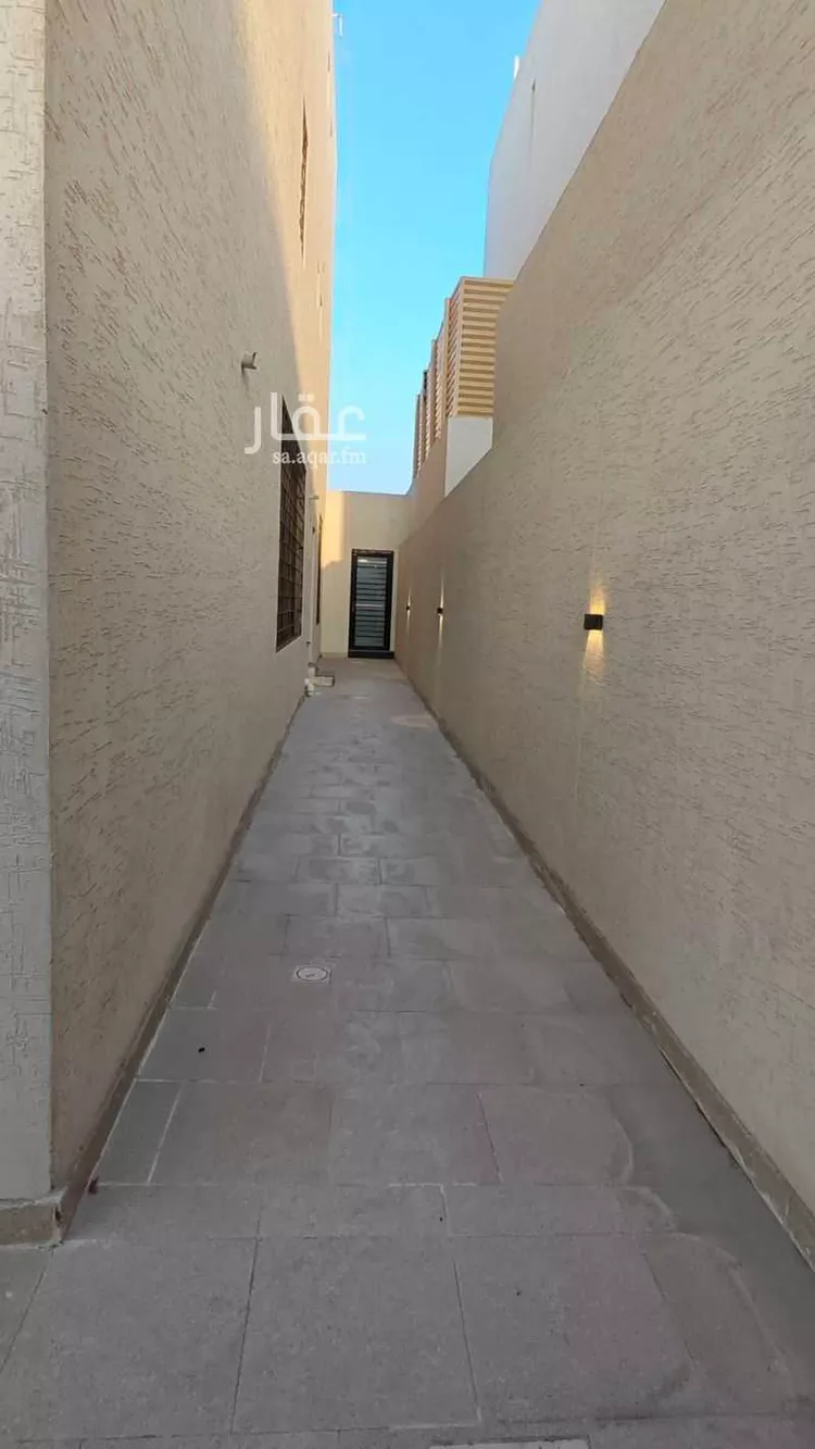 Villa for Sale in Dammam King Fahd 22