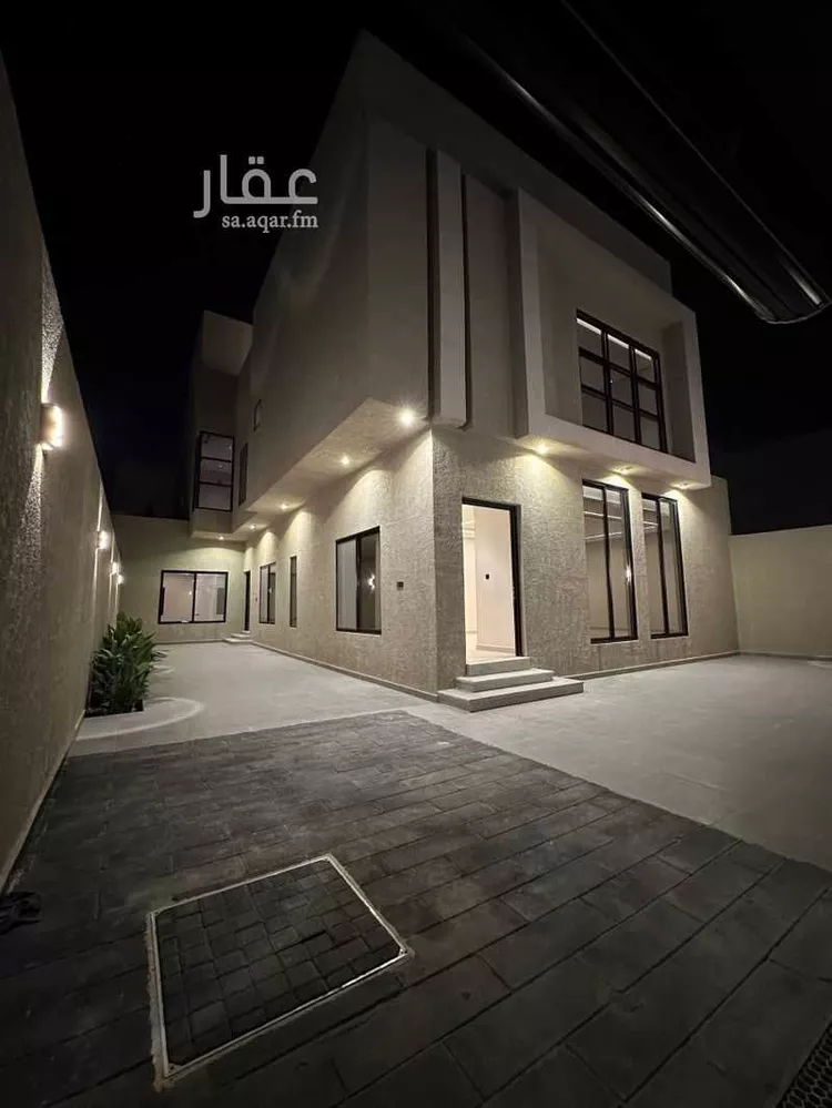 فيلا للبيع في شارع النهضة, حي الشعلة, مدينة الدمام, المنطقة الشرقية