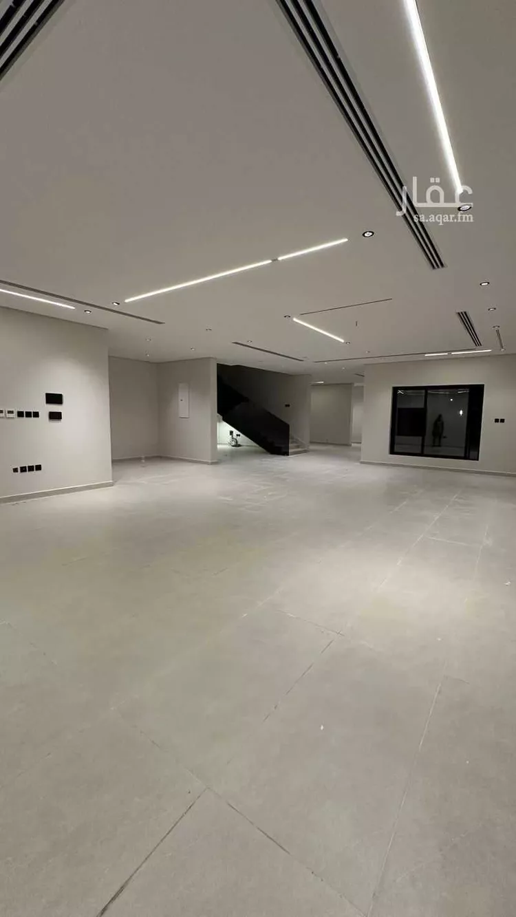 فيلا للبيع في شارع النهضة, حي الشعلة, مدينة الدمام, المنطقة الشرقية صورة 2