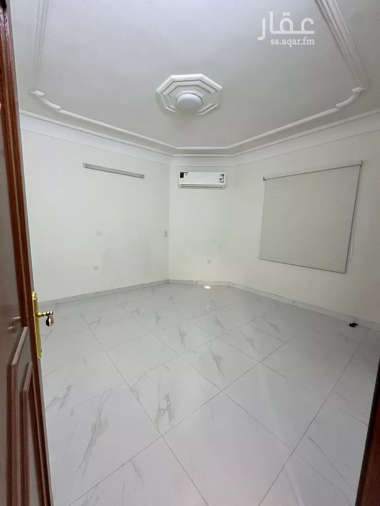 فيلا للإيجار في شارع هارون الخطيب, حي السليمانية, مدينة الرياض, منطقة الرياض 7