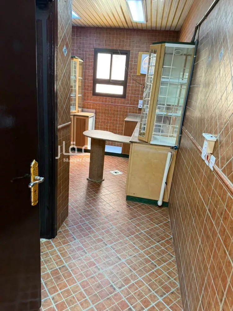 Floor for Rent in Riyadh Ar Rawdah