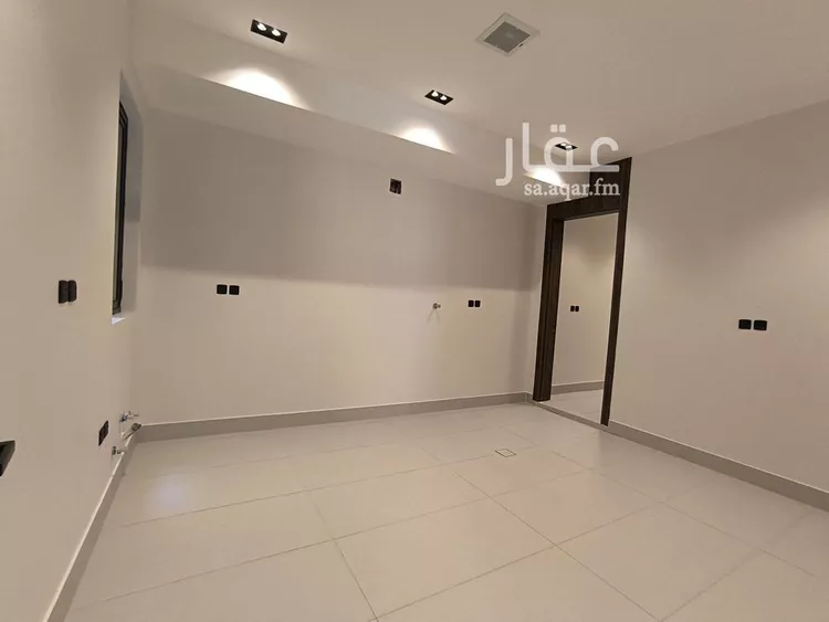 دور للبيع في شارع قضيبي, حي الخليج, مدينة الرياض, منطقة الرياض