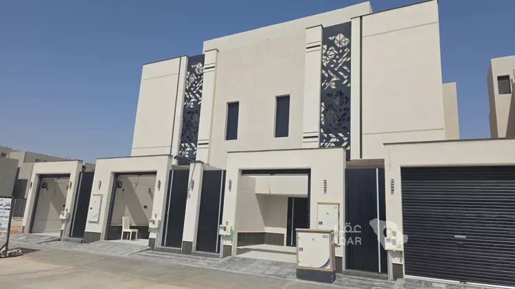 فيلا للبيع في شارع الشيخ عبدالعزيز بن شلوان, حي الرمال, مدينة الرياض, منطقة الرياض
