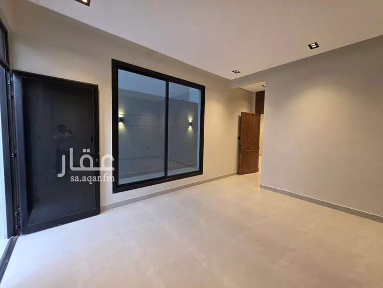 فيلا للبيع في شارع رقم 379, حي المونسية, مدينة الرياض, منطقة الرياض صورة 2
