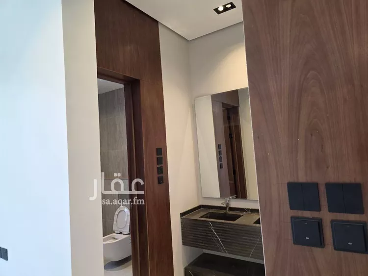 دور للبيع في شارع نويعمه, حي اليرموك, مدينة الرياض, منطقة الرياض 9