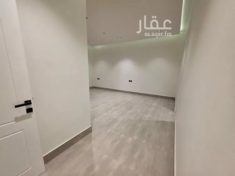 Apartment for Sale in Riyadh Al Yarmouk 8