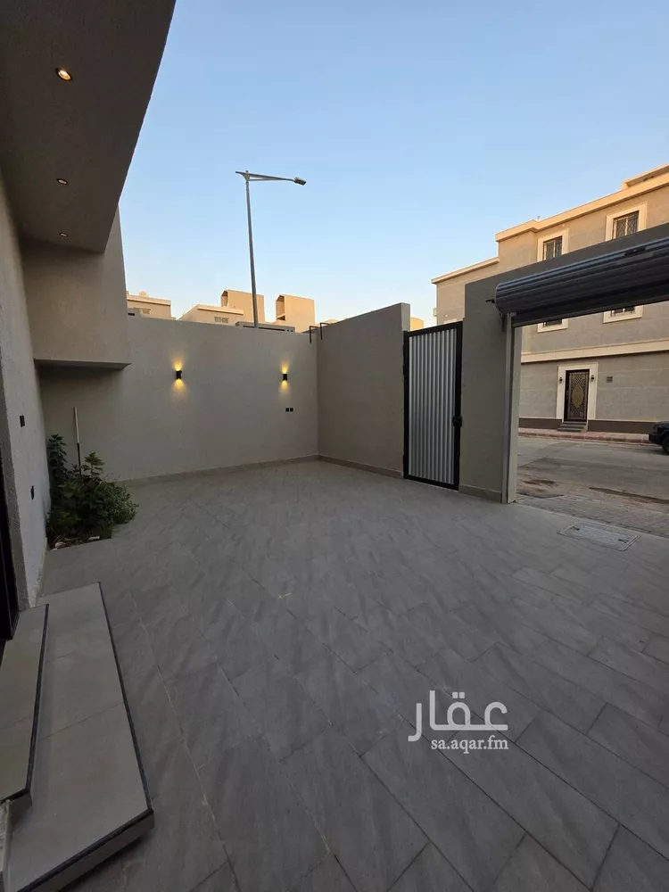 فيلا للبيع في شارع رقم 379, حي المونسية, مدينة الرياض, منطقة الرياض 11