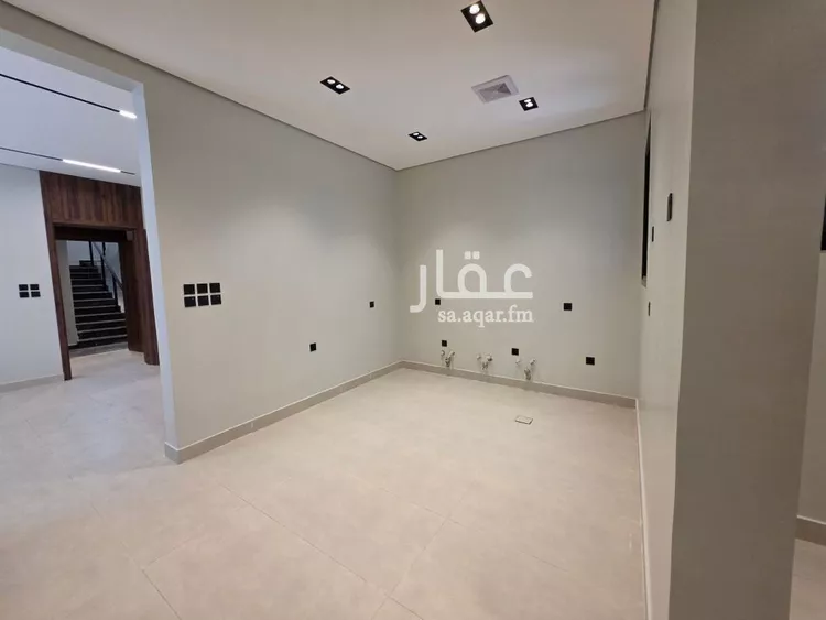 Floor for Sale in Riyadh Al Yarmouk صورة 3