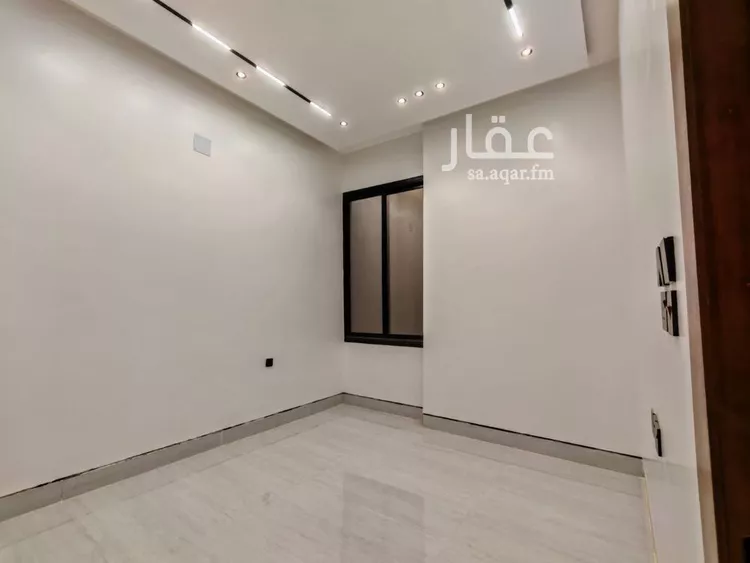 دور للبيع في شارع عبدالفتاح المرصفي, حي الرمال, مدينة الرياض, منطقة الرياض صورة 4