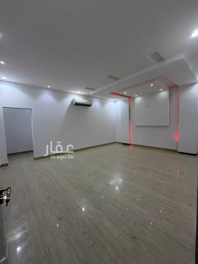 فيلا للبيع في شارع أبي القاسم السبتي, حي الرمال, مدينة الرياض, منطقة الرياض صورة 5