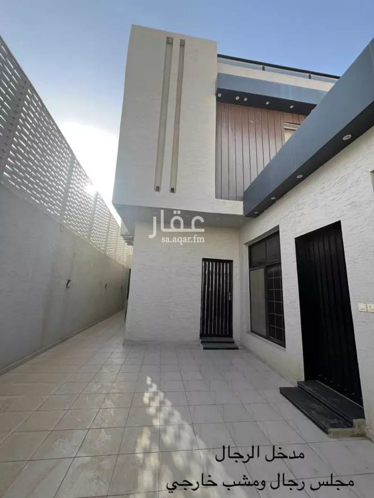 فيلا للبيع في شارع إبراهيم بن إدريس المالكي, حي الرمال, مدينة الرياض, منطقة الرياض صورة 2