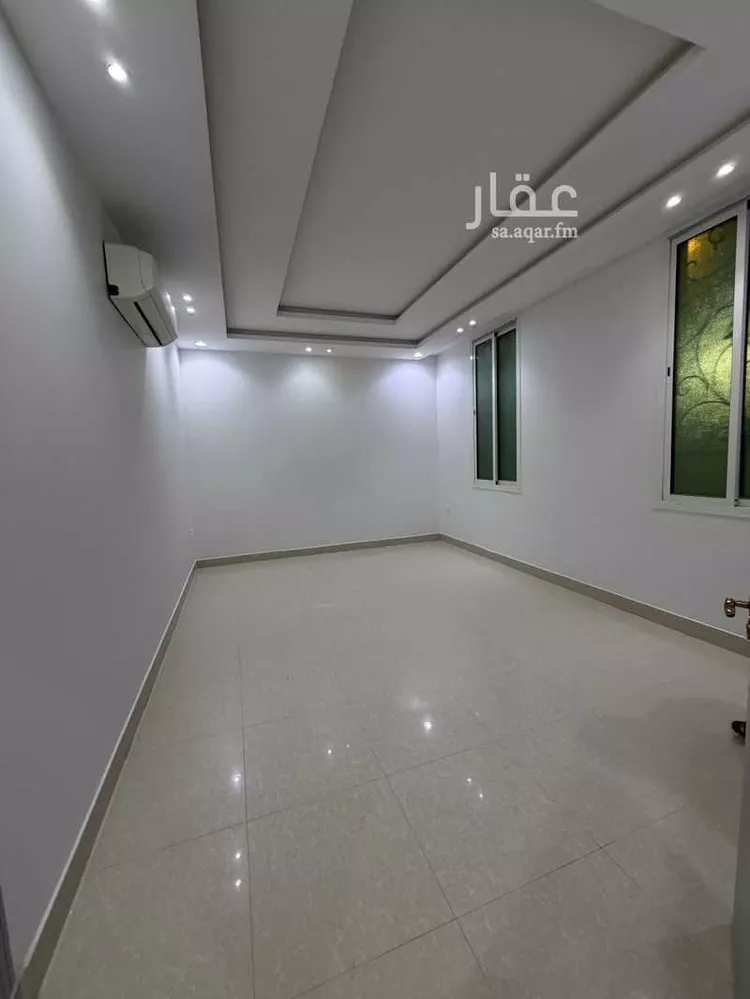 فيلا للبيع في شارع أبي القاسم السبتي, حي الرمال, مدينة الرياض, منطقة الرياض صورة 2