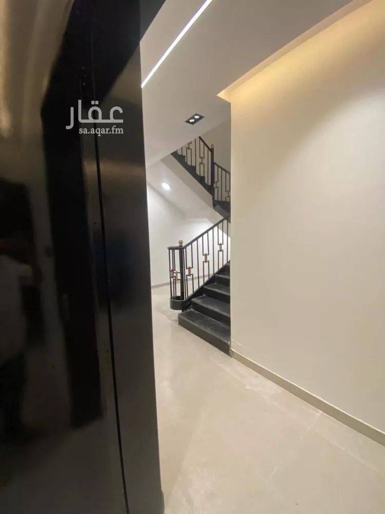 شقة للبيع في شارع الردف, حي الزهور, مدينة أبها, منطقة عسير صورة 3