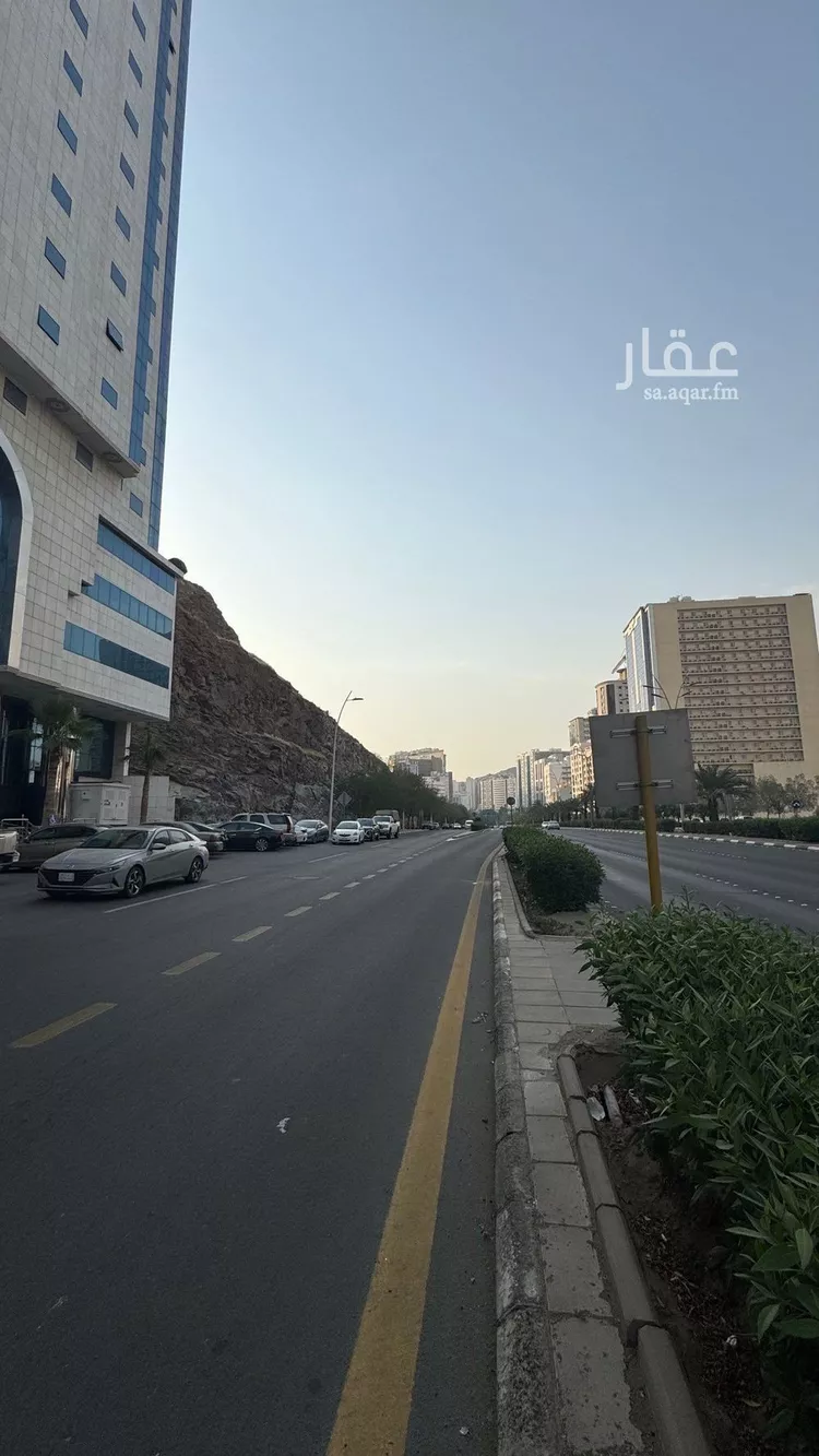 شقة للبيع في شارع طريق الطائف, حي العزيزية, مدينة مكه المكرمه, منطقة مكة المكرمة صورة 3