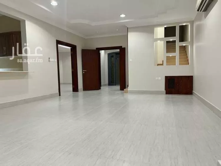 فيلا للإيجار في شارع المركز, حي الوادي, مدينة الرياض, منطقة الرياض صورة 5