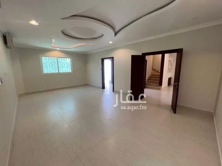 فيلا للإيجار في شارع المركز, حي الوادي, مدينة الرياض, منطقة الرياض صورة 4