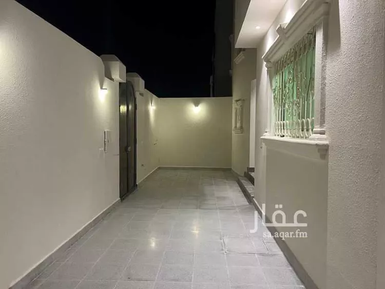 فيلا للإيجار في شارع المركز, حي الوادي, مدينة الرياض, منطقة الرياض صورة 2