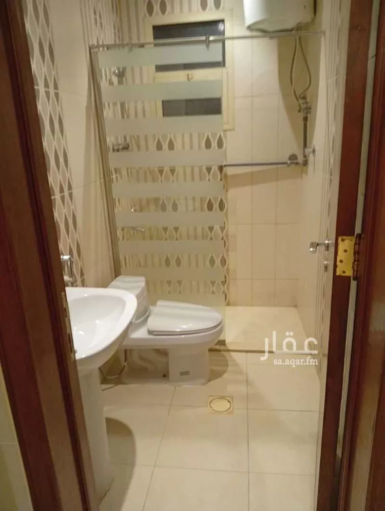 Floor for Rent in Riyadh Al Yasmin 6