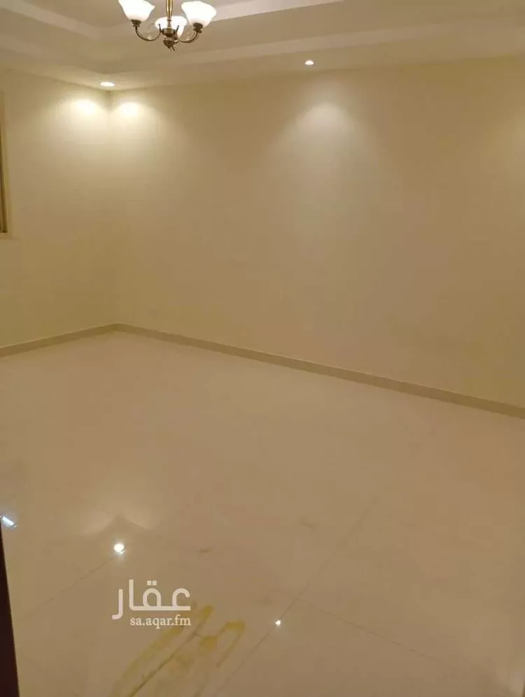 Floor for Rent in Riyadh Al Yasmin 17
