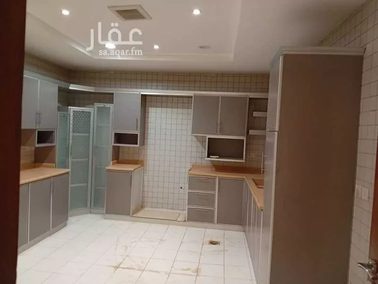 Floor for Rent in Riyadh Al Yasmin 21