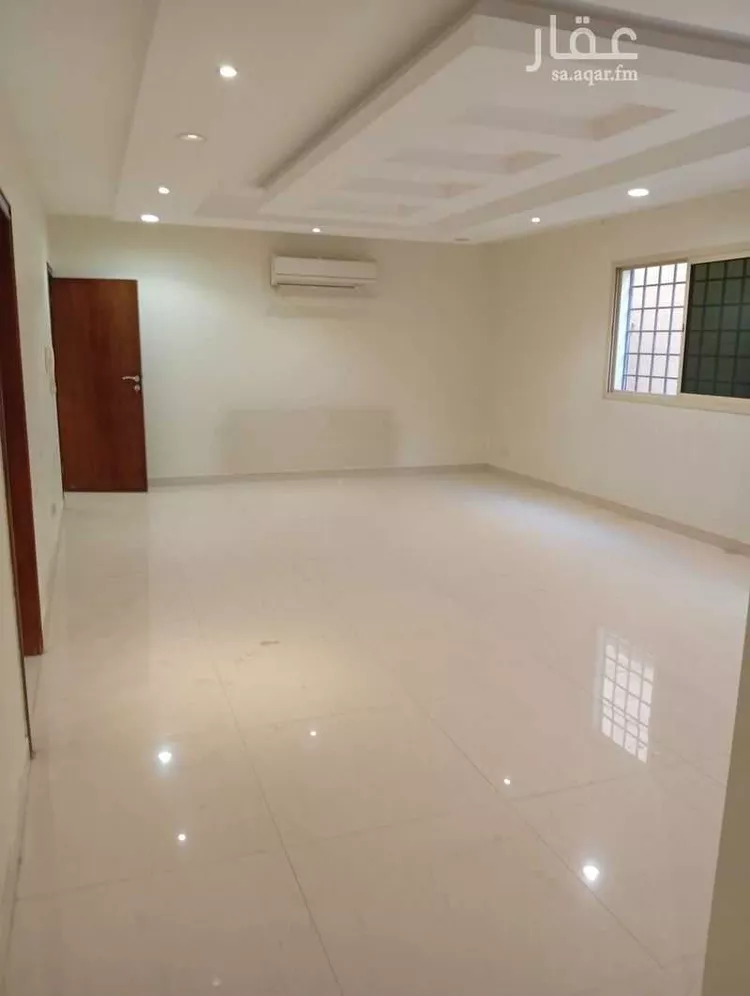 Floor for Rent in Riyadh Al Yasmin 15