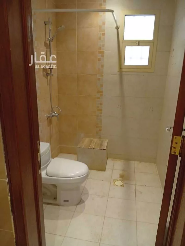 Floor for Rent in Riyadh Al Yasmin 14