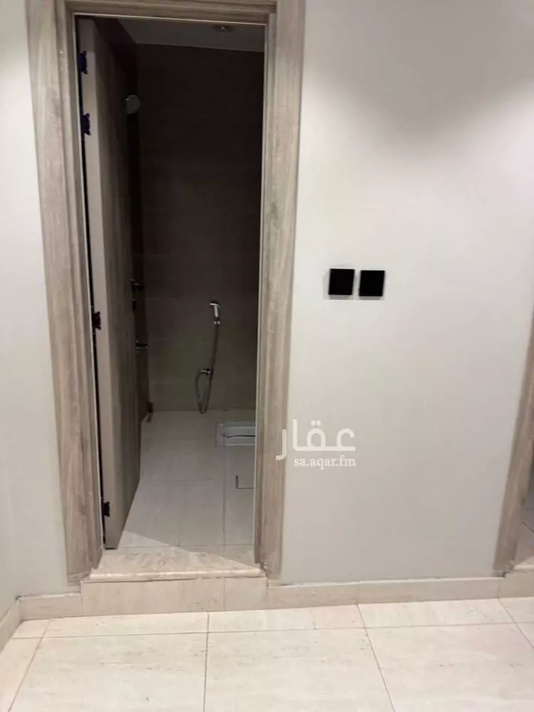 شقة للإيجار في شارع ثابت بن النعمان, حي المرقب, مدينة الرياض, منطقة الرياض صورة 5