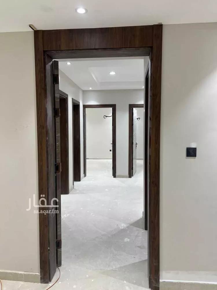 عمارة للإيجار في شارع محمد بن مخلد الانصاري, حي الفيصلية, مدينة الرياض, منطقة الرياض صورة 5