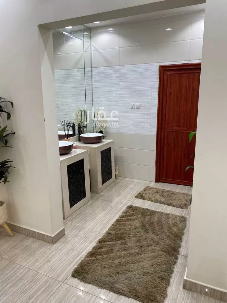 فيلا للبيع في شارع الساعي ، حي الفيحاء ، الرياض ، منطقة الرياض صورة 5
