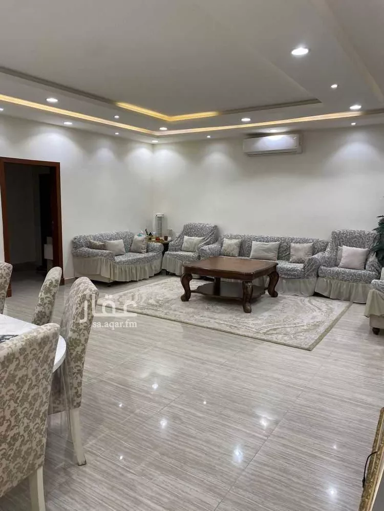 فيلا للبيع في شارع الساعي ، حي الفيحاء ، الرياض ، منطقة الرياض صورة 2