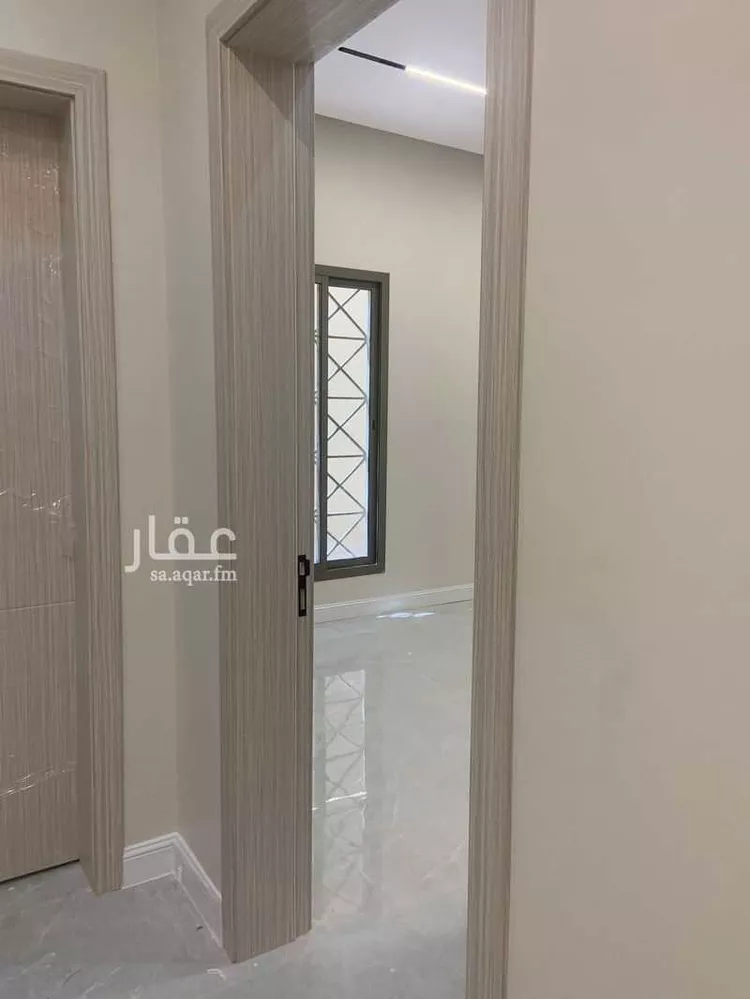 دور للبيع في شارع عثمان بن صالح, حي السويدي, مدينة الرياض, منطقة الرياض