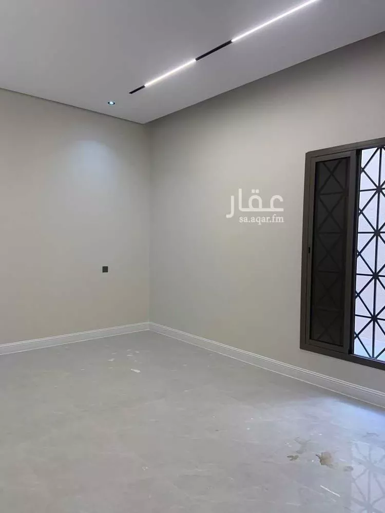 دور للبيع في شارع عثمان بن صالح, حي السويدي, مدينة الرياض, منطقة الرياض صورة 3