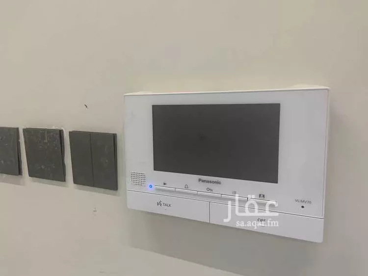 دور للبيع في شارع عثمان بن صالح, حي السويدي, مدينة الرياض, منطقة الرياض صورة 4