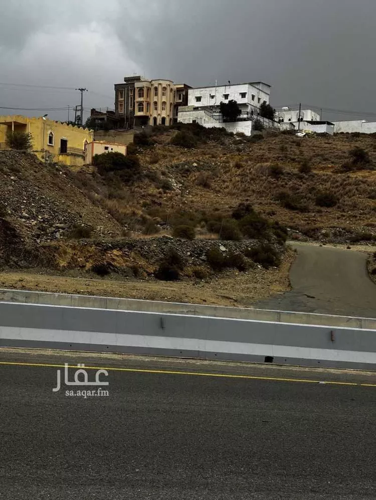 أرض للبيع في شارع حميد بن حميل, حي المنار, مدينة الباحة, منطقة الباحة صورة 2