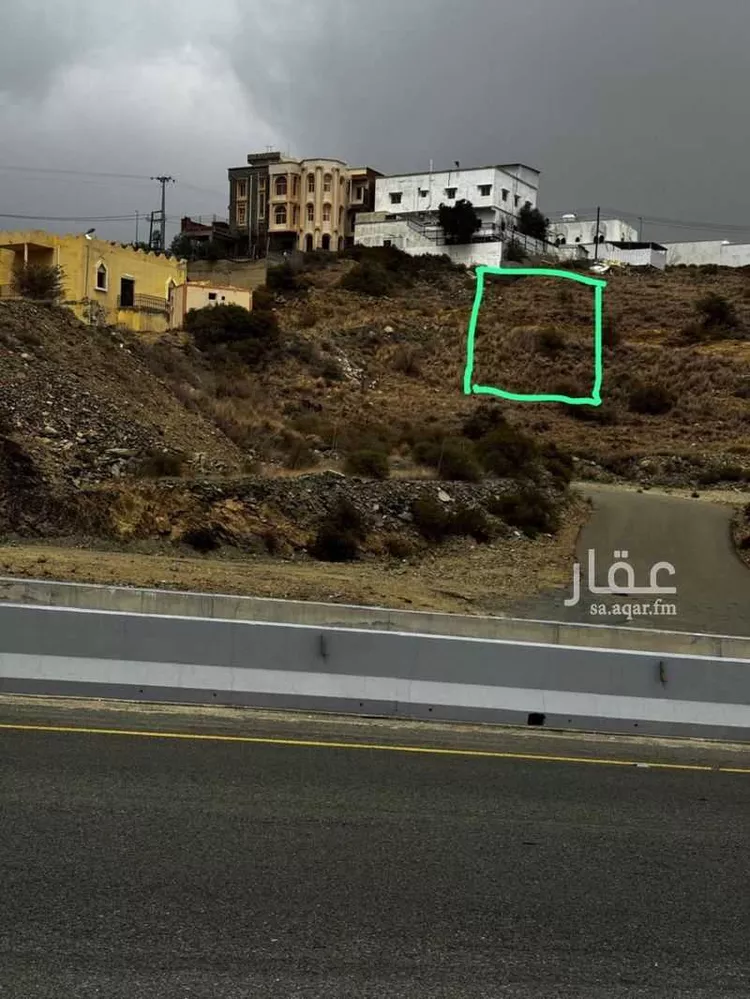 أرض للبيع في شارع حميد بن حميل, حي المنار, مدينة الباحة, منطقة الباحة