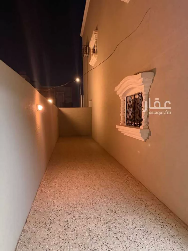 دور للإيجار في شارع محمد بن الحسن ، حي المروج ، ابها ، منطقة عسير