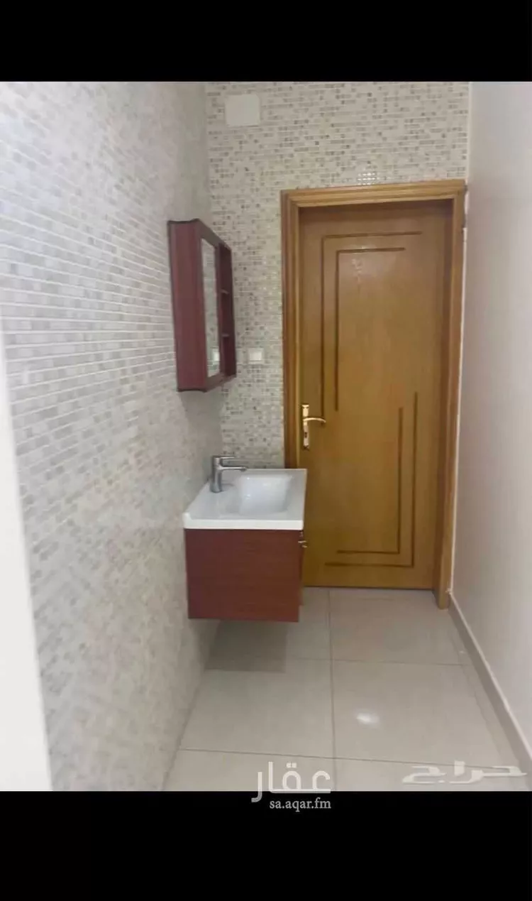 شقة للإيجار في شارع الرميدة, حي الروابي, مدينة ابها, منطقة عسير صورة 2