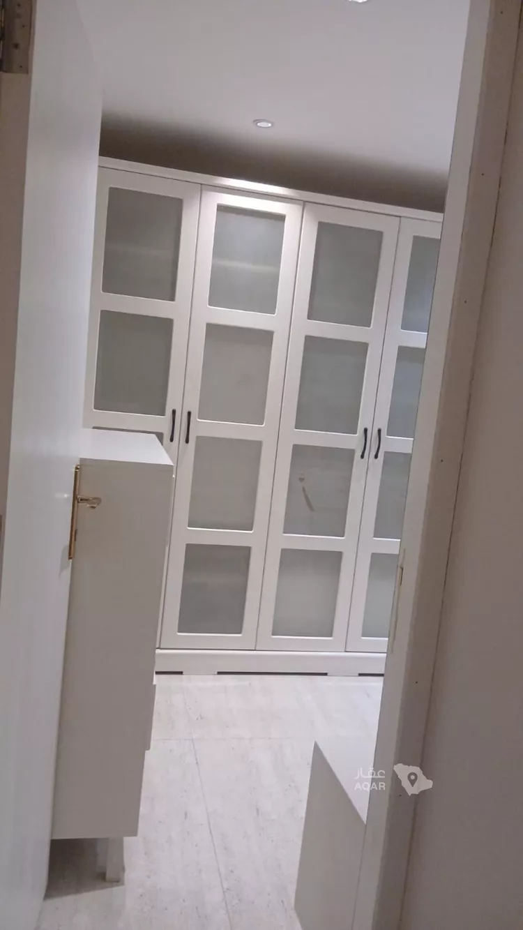 شقة للإيجار في شارع العباس بن عبد المطلب, حي التعاون, مدينة الرياض, منطقة الرياض 8
