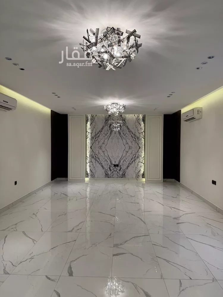 فيلا للبيع في شارع الكوادر, حي الربيع, مدينة الرياض, منطقة الرياض صورة 2