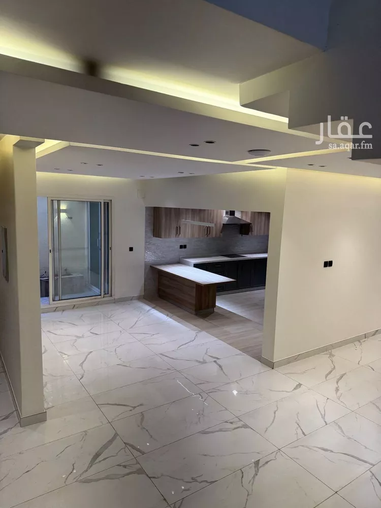 فيلا للبيع في شارع الكوادر, حي الربيع, مدينة الرياض, منطقة الرياض صورة 4