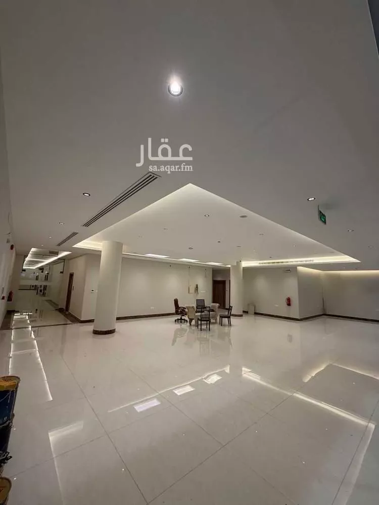 عمارة للإيجار في شارع رقم 38 ، حي الجنادرية ، الرياض ، منطقة الرياض صورة 5