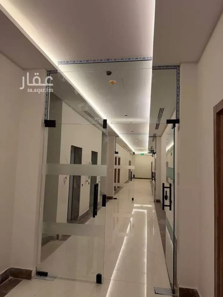 عمارة للإيجار في شارع عبدالله ابن سعود ابن عبدالعزيز ، حي الجنادرية ، الرياض ، منطقة الرياض