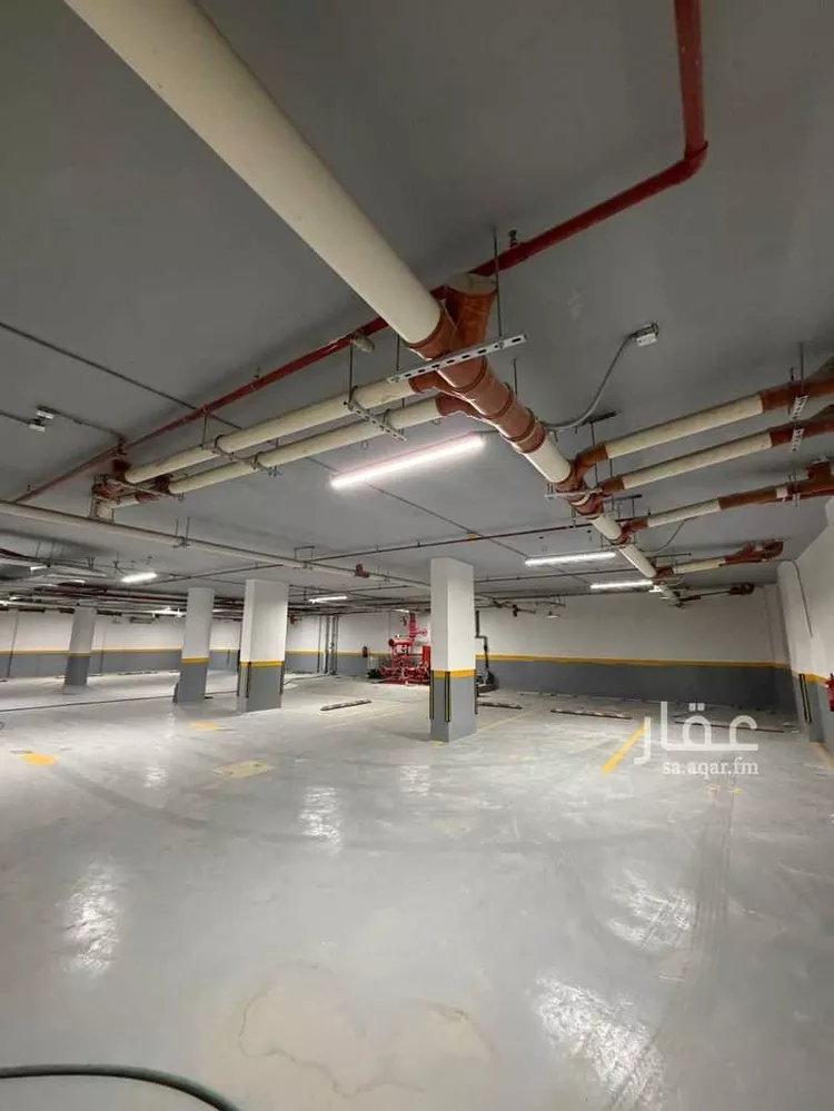 عمارة للإيجار في شارع رقم 38 ، حي الجنادرية ، الرياض ، منطقة الرياض صورة 4