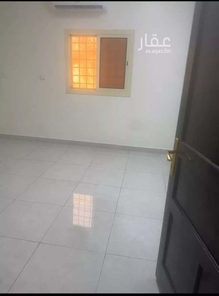 شقة للإيجار في شارع احمد بن ابي الفضائل بن ابي المجد ، حي ابو كبير ، المدينة المنورة ، منطقة المدينة المنورة 1 صورة