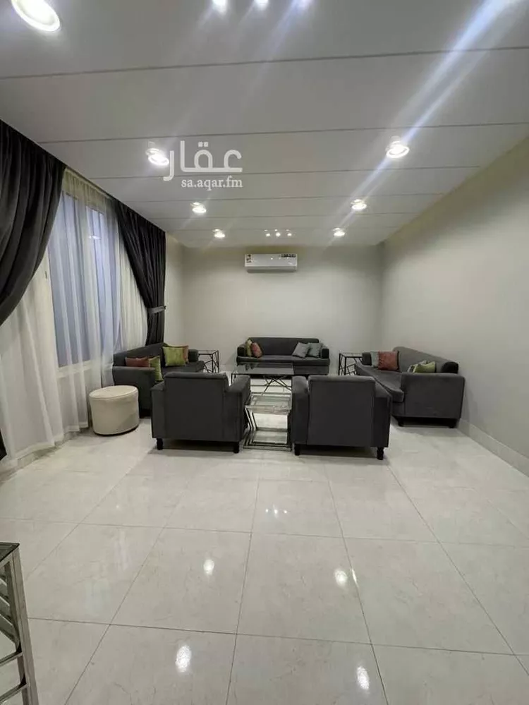 فيلا للبيع في شارع إبراهيم بن حسين, حي المهدية, مدينة الرياض, منطقة الرياض صورة 2