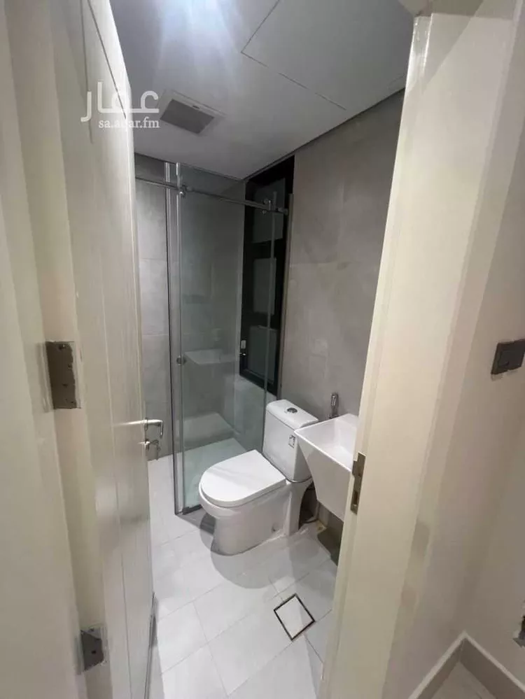 شقة للبيع في شارع عثمان بن عيسى, حي الإزدهار, مدينة الرياض, منطقة الرياض صورة 2